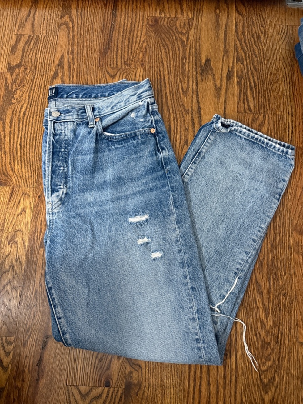GAP Medium Blue Classic Denim Jeans